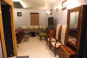 Shri Neha Hotel & Restaurant