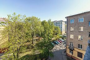 Designer apartment on Zybitskaya street