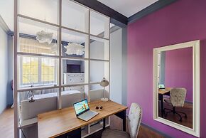 Designer apartment on Zybitskaya street