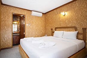 Chatsuree Boutique Resort