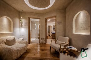 HOTIDAY Room Collection - Campitello