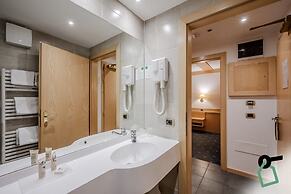 HOTIDAY Room Collection - Campitello