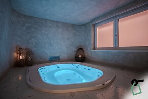 HOTIDAY Room Collection - Campitello