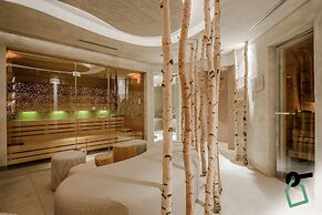 HOTIDAY Room Collection - Campitello