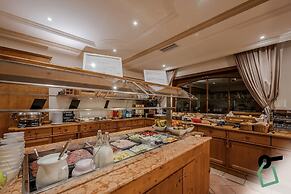 HOTIDAY Room Collection - Campitello