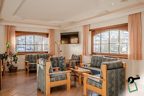 HOTIDAY Room Collection - Campitello