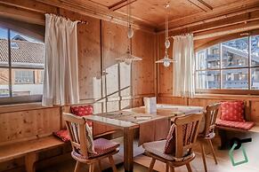 HOTIDAY Room Collection - Campitello