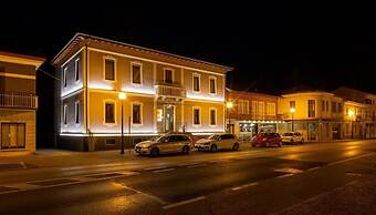 EX-L HOTEL