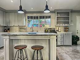 Villa Isabella Discovery Bay