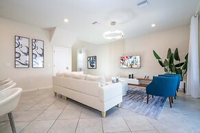 7392 Luxury Family Home 5BD Near Disney