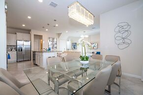 7392 Luxury Family Home 5BD Near Disney