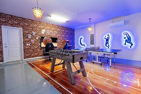 7392 Luxury Family Home 5BD Near Disney