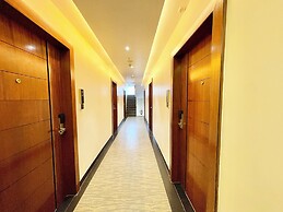 Hotel Mantavya - Varanasi near Temple