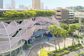 Riva Vibe Hotel Bangkok by PCL