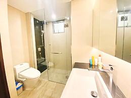 Empire City View Luxury Apartment