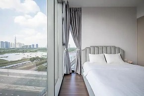 Empire City View Luxury Apartment