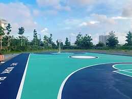 Empire City View Luxury Apartment