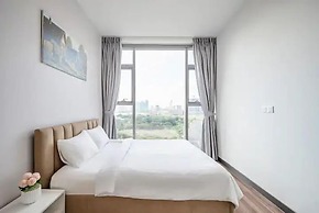 Empire City View Luxury Apartment