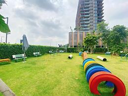 Empire City View Luxury Apartment