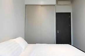 Empire City View Luxury Apartment