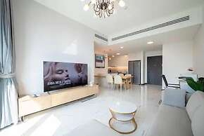 Empire City View Luxury Apartment