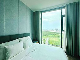 Empire City View Luxury Apartment