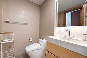 Empire City View Luxury Apartment