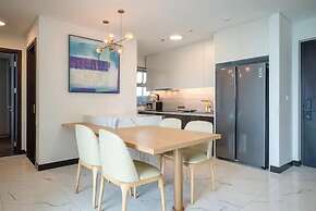 Empire City View Luxury Apartment