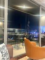 Empire City View Luxury Apartment