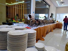 Royality Hill Apartment and Suites