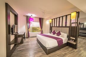 THE LOTUS HOTEL VISAKKA