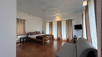 Acre 5 Homestay