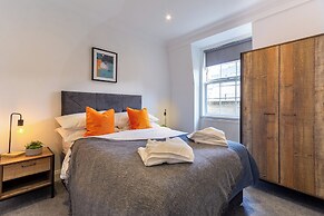 Brighton/2bedroomflat/modern/tv/wifi