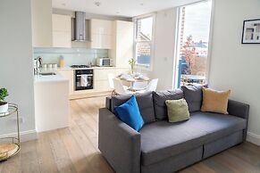 Brixton/2bed Flat/privateterrace/tv/wifi
