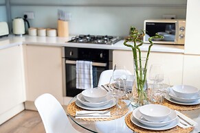 Brixton/2bed Flat/privateterrace/tv/wifi
