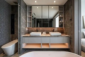 Opera View Residence City Center