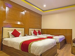 Hotel Airport Holiday