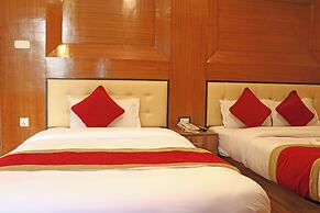 Hotel Airport Holiday