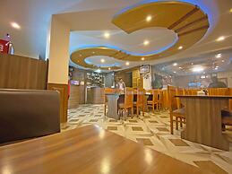 Hotel Airport Holiday