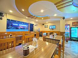 Hotel Airport Holiday