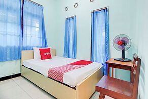 OYO 94363 Homestay Soeharni