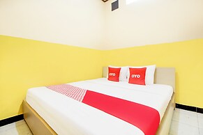 OYO 94363 Homestay Soeharni
