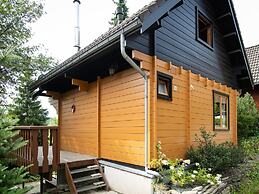 Cozy Holiday Home With a View of the Green Valley