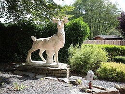 Cozy Holiday Home With a View of the Green Valley