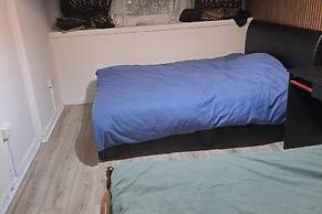 Birminghamflat/sleeps3/freep/closetolocalsights