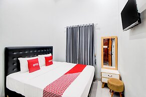 OYO 94364 Dalinah Homestay