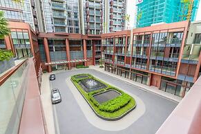 Metropole Deluxe Apartment View City