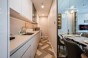 Metropole Deluxe Apartment View City