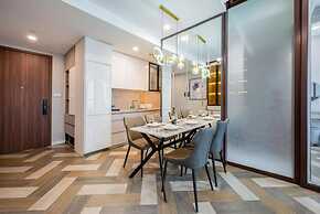 Metropole Deluxe Apartment View City