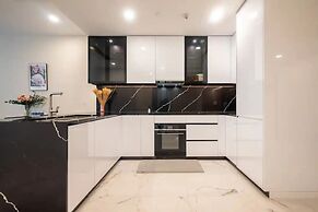 Metropole Deluxe Apartment View City